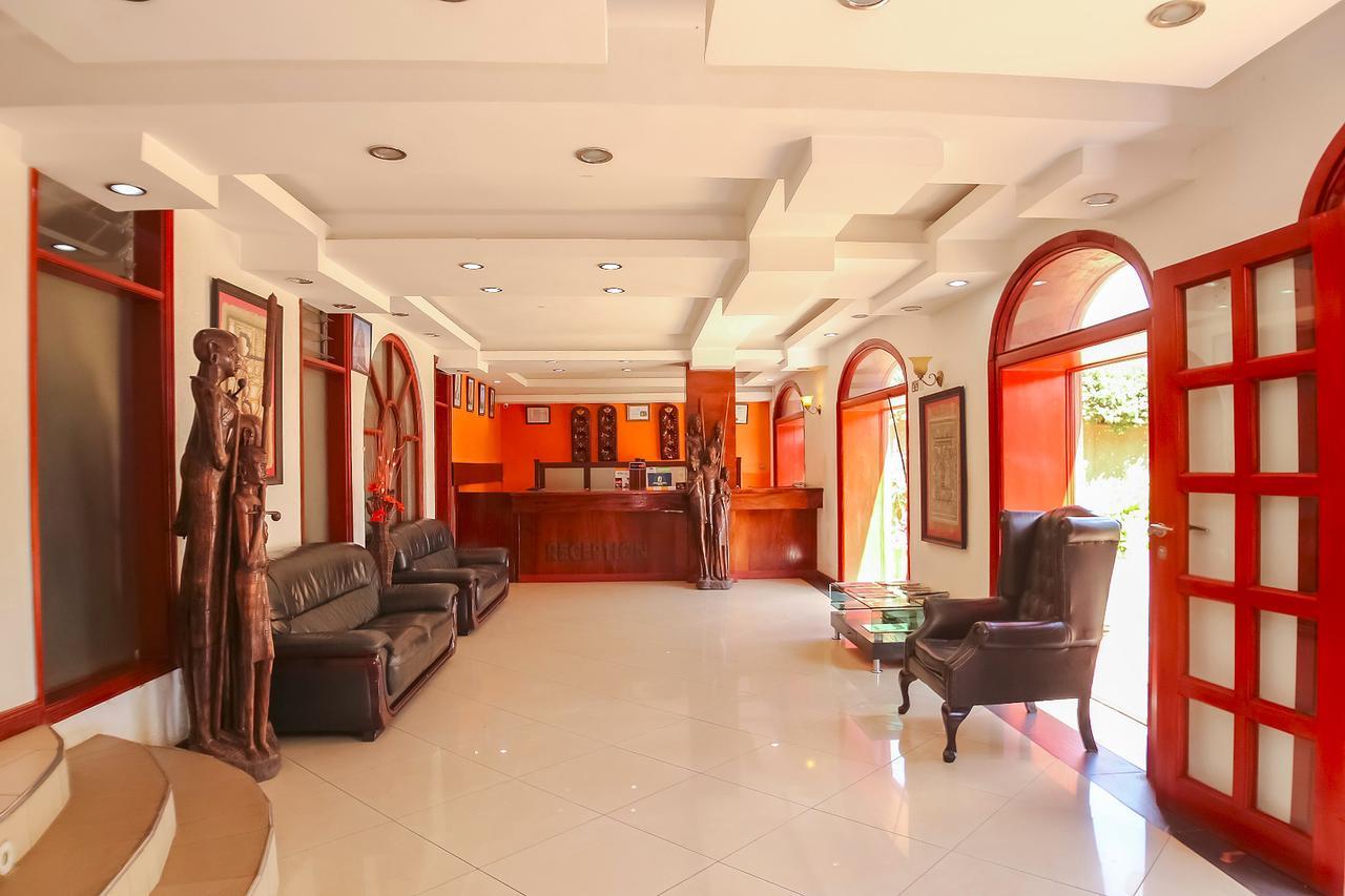 Nairobi Upperhill Hotel Exteriör bild