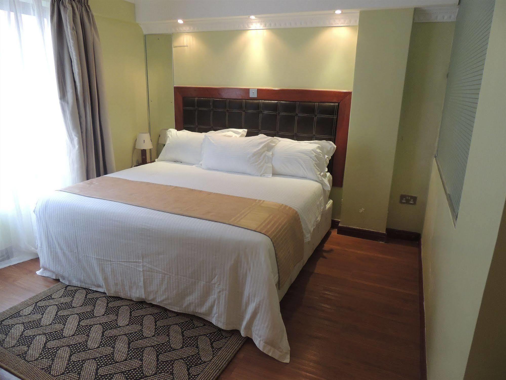 Nairobi Upperhill Hotel Exteriör bild